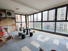 2梯2户 入户花园 南北双阳台 正对小区花园 中楼层