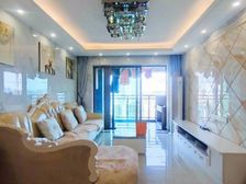 价还可谈5万!(C区) 东南户型 双卫生间 精装可拎包入住