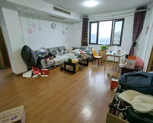 新隆华府东区2室2厅1卫南朝向150.0万元/套出售