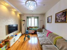 带车位,低楼层,精装修,可谈