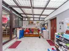 看房找小吴主做振华直属十梓街张家弄三房一楼带30平院子采光佳