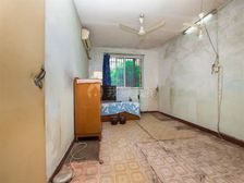 7号线新村路站100米 一梯两户南北通全明户型 精装修拎包住