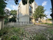 业主出售!装修宝华源墅2250.00万元售