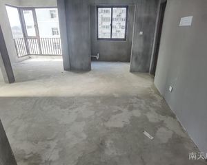 金地华章3室2厅2卫南朝向370.0万元/套出售