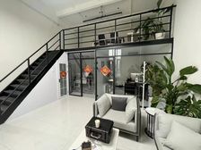 地铁一号线管庄站 新管庄科技园130平独立门头精装遗留出租