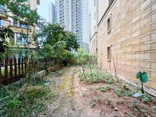 端户大花园120平 、金科洋墅小区 、环境漂亮惨了、轻轨站旁