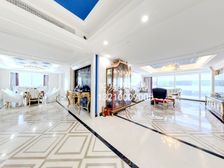 东海路9号,前排全海景,新装修直接入住,急售