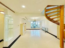 品质标杆小区 · 新时代景庭 轻奢叠加别墅。房东诚意出售!