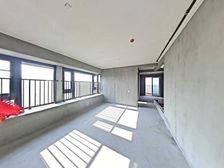 江汇城一期 4室2厅 南 毛坯