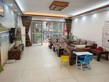 南北通透 满两年 4室 大自然花园 看房方便 有钥匙