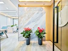 【京城】国贸正大万达 华贸150平特价5元 精装修带家具急租