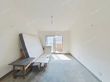 已落实!业主 (此价只卖3天 卖掉回老家)大胆出价