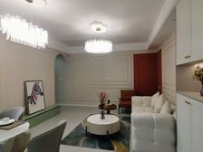 急卖 价格好谈 精装电梯4房2卫 带私家屋顶大花园