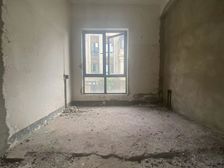 首付50多万买光环商圈中庭别墅大花园实地400多平