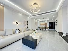 江北区 流星花园 四房 132万