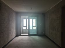 沙坪坝区 融创滨江壹号观麓台 三房 115万