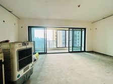 新上房源 业主急售 次新房 随时看房