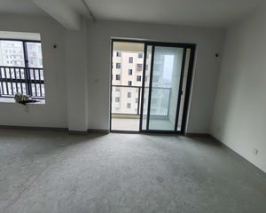 泰运雅苑1室1厅1卫南朝向70.0万元/套出售