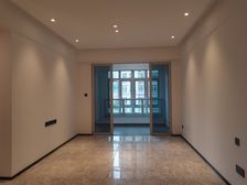 价格可谈 轻轨站 精装带地暖 万科御澜道一二三期