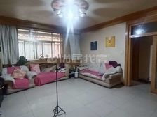 实验小学附近,稀缺1楼三室