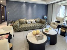 万科城蓝色东方 大平层中层 房东豪装 户型佳 位置中庭