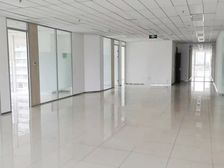 白石桥 主语国际中心1065平 整层精装修可分租 低价出租