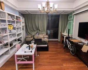 明湖花苑三期3室2厅2卫南朝向218.0万元/套出售
