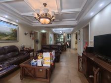 礼嘉底跃洋房,带花园露台家庭影院276万