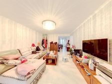 佣.金1% 保真 美丽心殿 次顶楼大三室近6号线,采光无遮挡