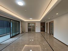 礼嘉龙湖横厅精装四房。龙湖两江新宸 217万 房源保真!