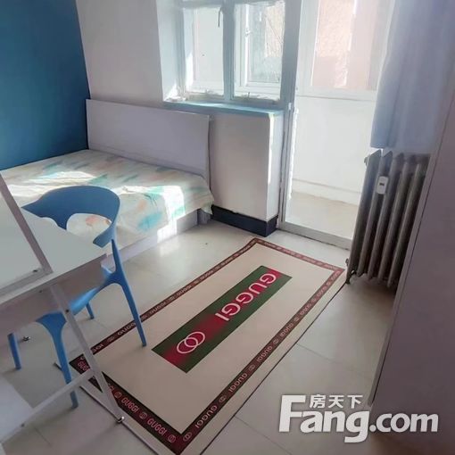 花园东路高德大厦国安剧院旁边有个单间出租