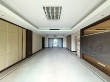 一线江景 精装房 提包入住 寰宇天下观澜苑A区 440万