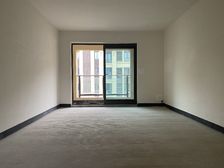 中央公园 一环 光环旁边 出门中央公园 配套齐全