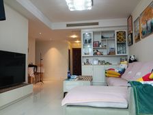 领秀熙城3室2厅1卫南朝向135.0万元/套出售