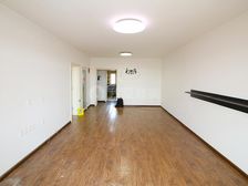 店长力荐:近地铁,南北通透,满5,随时过户,采光装修好。