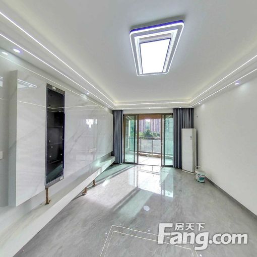 雅居乐富春山居 4 房 181 方