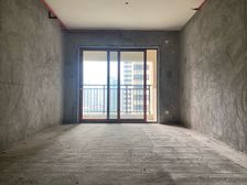 沙坪坝区 富力院士廷三期 三房 120万
