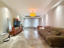 光环西附旁,双轻轨,精装9成新大三房