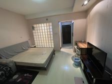 常青藤小城1室1厅1卫北朝向98.0万元/套出售