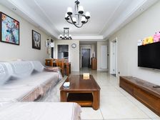 泉舜铭泉苑,精装三居室,赠送一间卧室,随时能看