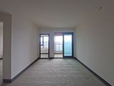 渝北区 龙湖两江新宸森屿 三房 162万