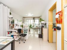 正南上地佳园3室2厅