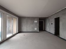 大渡口区 融创春晖十里雍江府 四房 107万