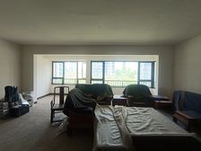 双书包,龙湖品质小区大横厅四房 268万