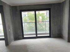宝龙雅戈尔江汇城4室2厅2卫南朝向320.0万元/套出售