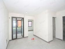 2019年滨江板块+新小区,停车充足,12号线地铁