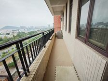 翠湖苑一期精装复式4房3厅3卫业主亏本急卖拎包入住