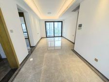 两梯两户小高层,南北通透,楼层位置好,