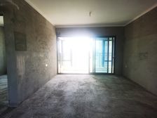 华发中央公园住宅4房