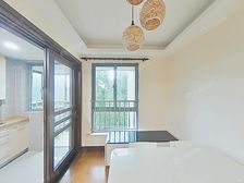 杨思前滩,醉好C户型,南北直通,业主诚售10颗星,看房随时